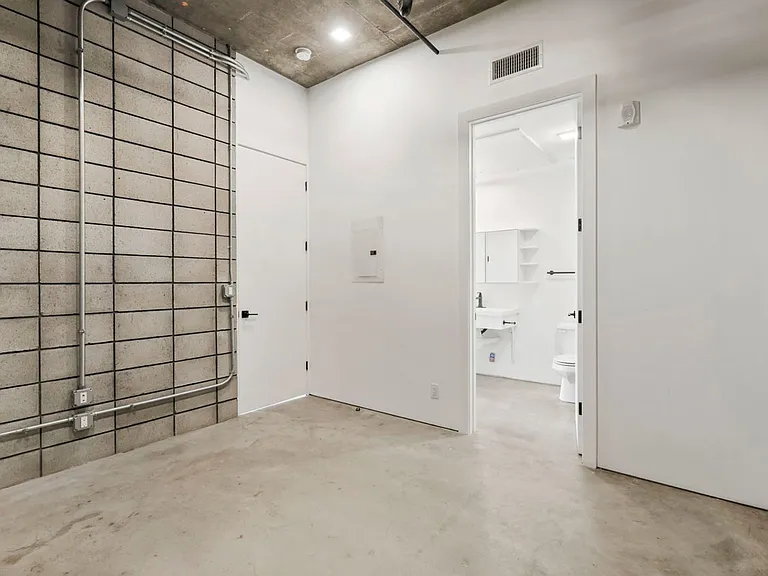 Nest — Photo 20