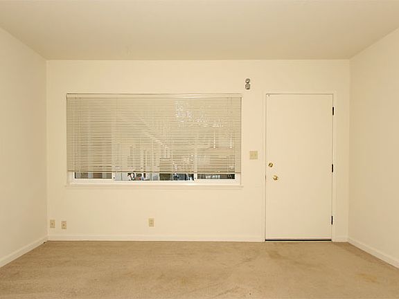 2nd image of 528 Kendall Ave APT 1