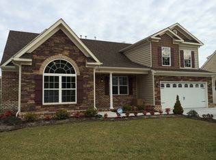 508 Hanbury Rd W, Chesapeake, VA 23322