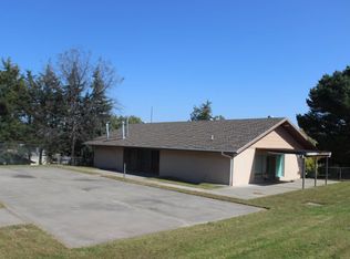 901 S C St, Broken Bow, NE 68822