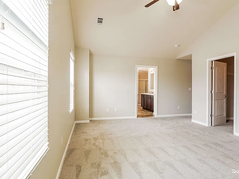 4670 Brookshire Ln — Photo 8