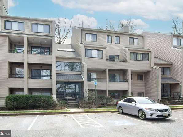8105 Greenspring Way APT B, Owings Mills, MD 21117