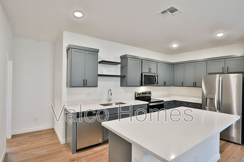 1st image of 16886 W Diana Ave