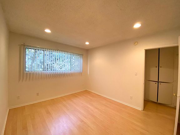 5th image of 1435 S Bundy Dr APT 8
