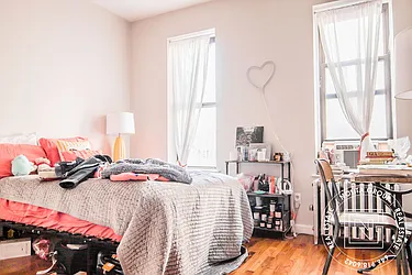 Rented by Nolita Group