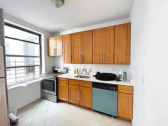 Rented by Bruma Realty LLC