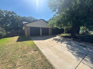 3730 Twin Oaks Ct, Flower Mound, TX 75028
