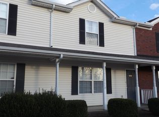 958 Ruch Ln, La Vergne, TN 37086