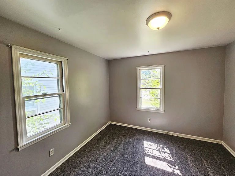 2942 Atwood Ter — Photo 8