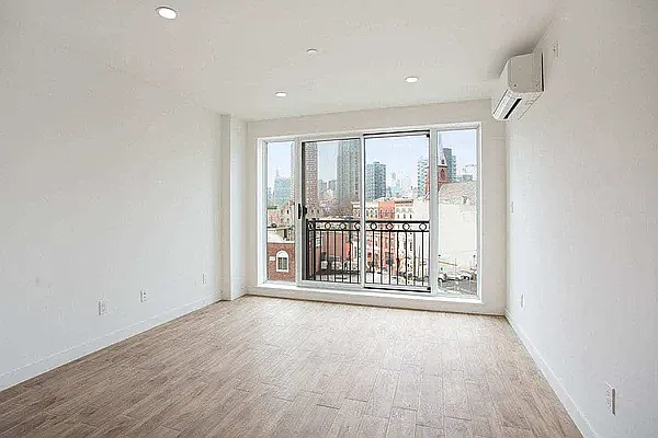 Rented by Owner | media 3
