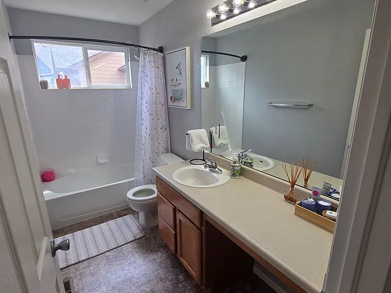 81 Laramie Ct — Photo 21