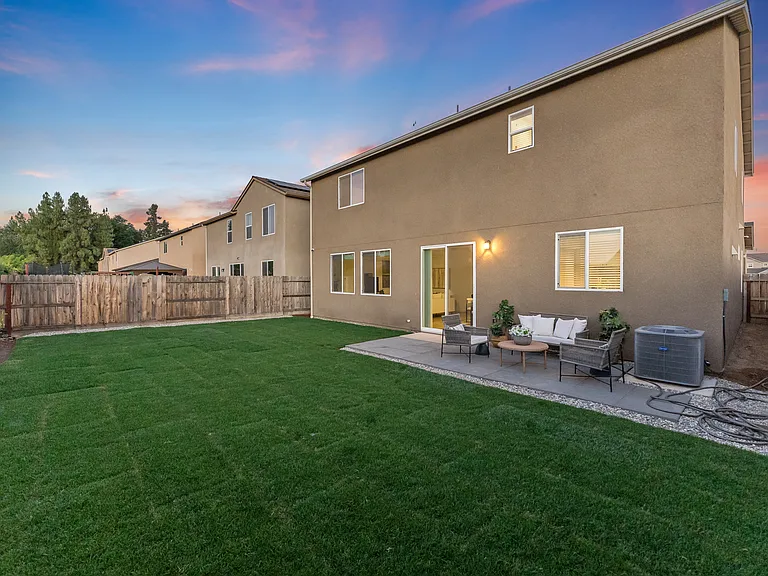 6690 E Adena Ave — Photo 25