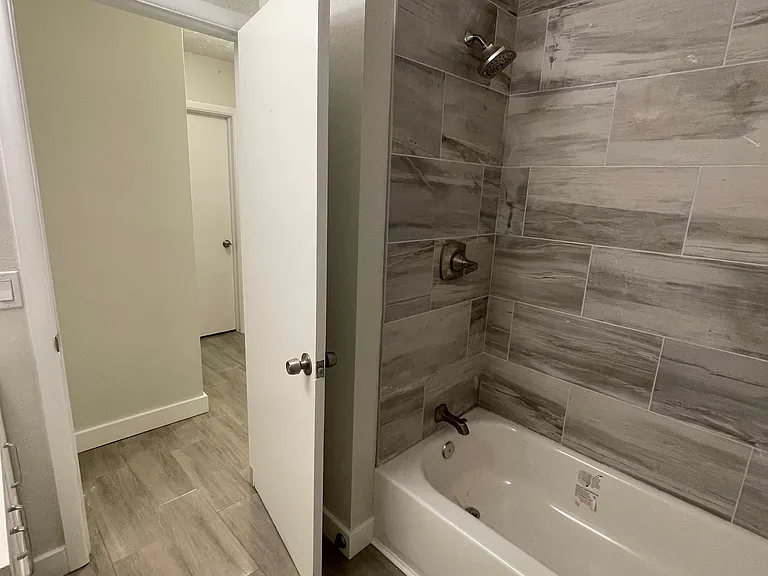 7219 Wedgewood Dr #0 — Photo 2
