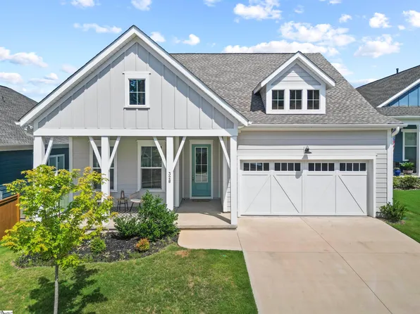 328 Wakelon Dr, Greer, SC 29651