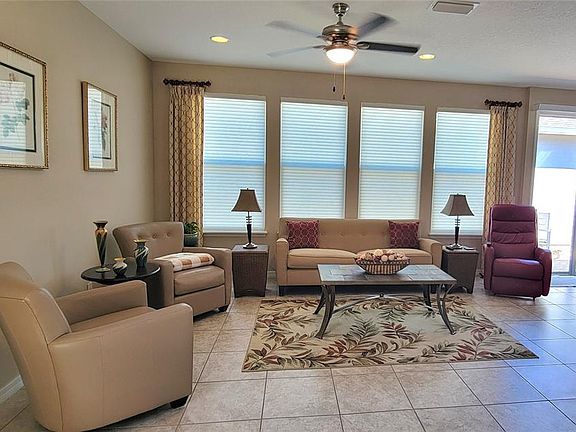 4th image of 127 Bayou Bend Rd