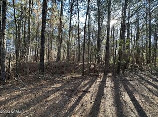 92 Old Colony Rd, Kinston, NC 28504