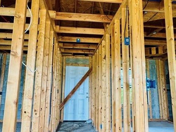 5th image of 6307 Earth Dr