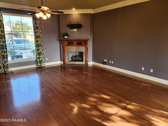 2nd image of 204 Meadow Lake Dr