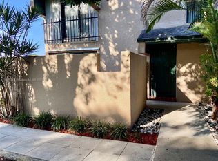 9112 SW 159th Ter #A, Palmetto Bay, FL 33157