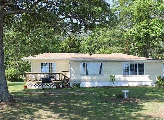 3rd image of 516 Bay Quarter Dr