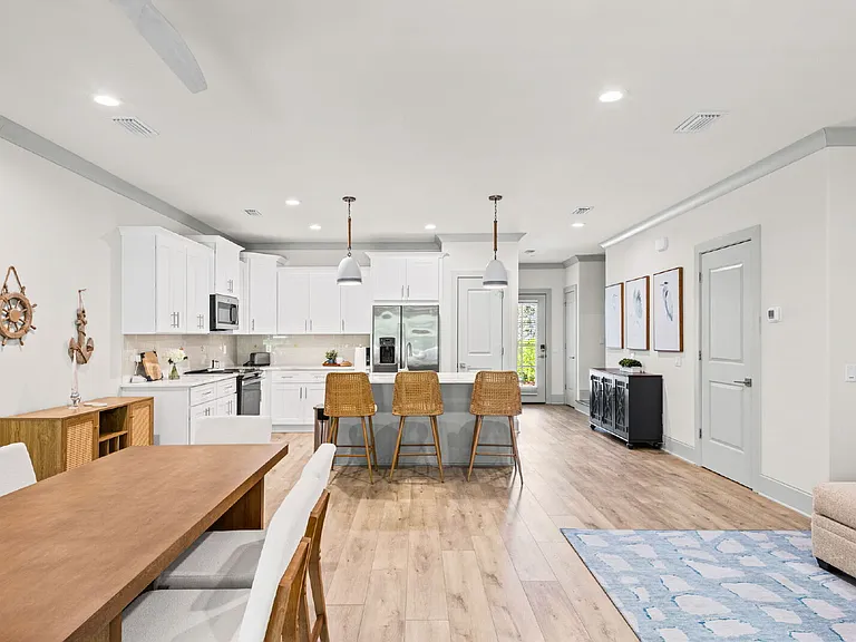 45 Golden Bell Ct #C — Photo 8