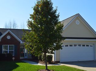 10 Rocking Ct, Greensboro, NC 27405