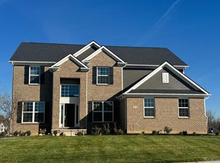 58515 Stuart Dr, Lyon Township, MI 48178