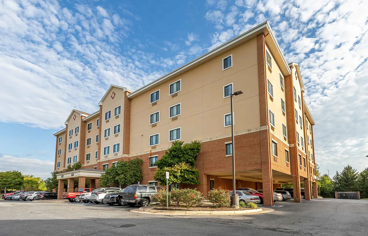 Exterior - Washington, D.C. - Springfield