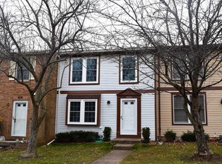 1672 Sierra Woods Ct, Reston, VA 20194