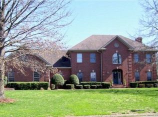 203 Mayfair Pl, Hopkinsville, KY 42240