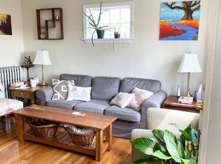 29 Beecher St #6, Jamaica Plain, MA 02130