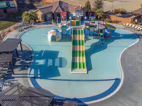 3800 Paradise Village Dr #49, Santa Clara, UT 84765