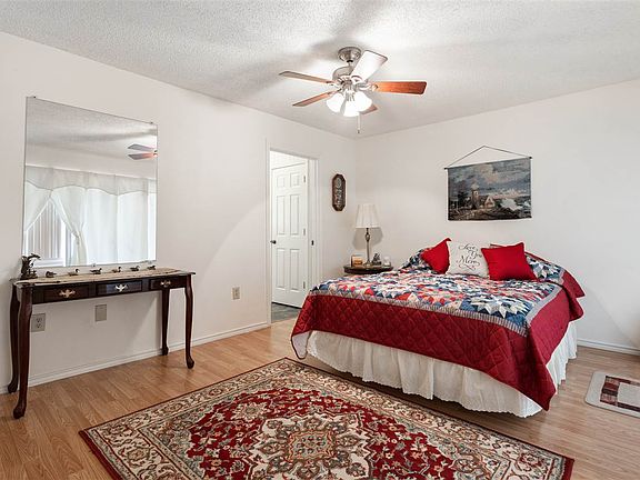 2nd image of 1115 County Road 3216