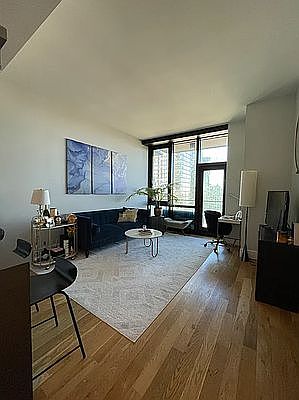 3rd image of 4441 Purves St APT 1106