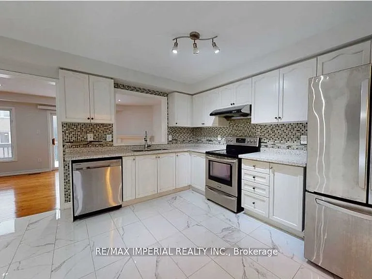 55 Sassafras Cir #1 — Photo 1