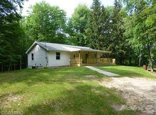 1970 W Decker Rd, Scottville, MI 49454