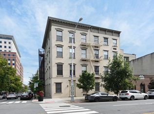41 1st St APT 1F, Hoboken, NJ 07030