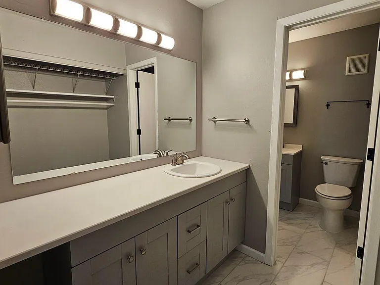 7835 Barbara Ann Dr #G — Photo 15