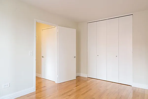 Rented by Stonehenge NYC LLC | media 6
