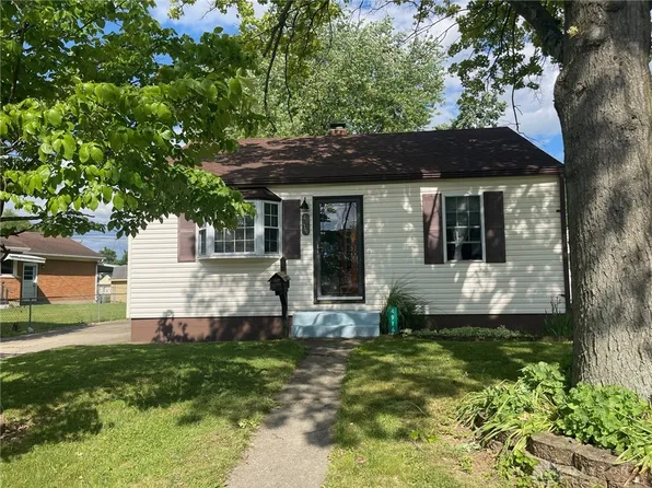 4916 Lauderdale Dr, Dayton, OH 45439