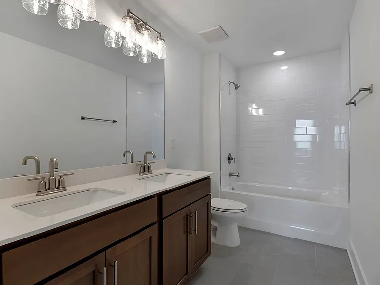 930 Watercourse Ct — Photo 36