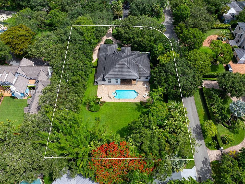 1st image of 6020 W Suburban Dr