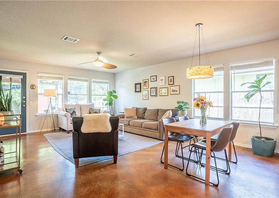 1st image of 2521 Magin Meadow Dr
