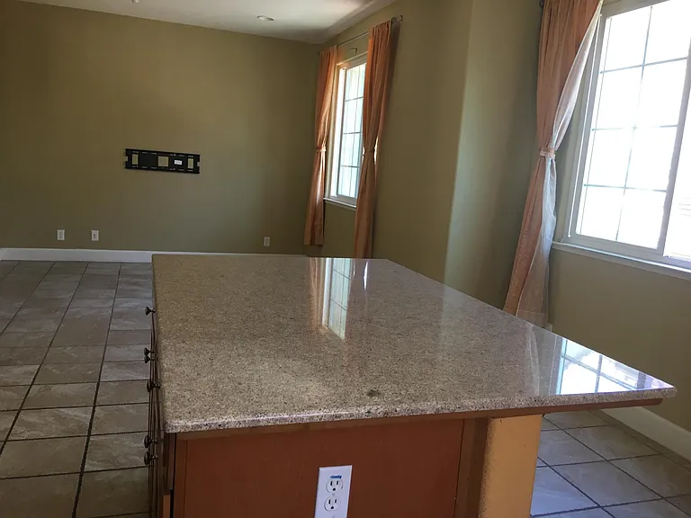 1061 Pearl Ter — Photo 10