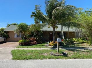 716 La Costa Way, Lantana, FL 33462