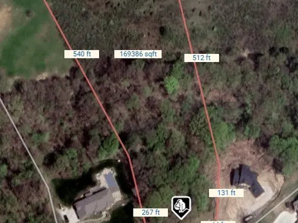 Sutton Pl, Chardon, OH 44024