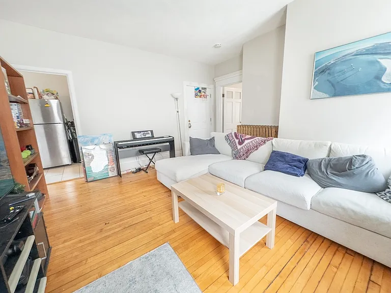 107 Columbia St #1 — Photo 5