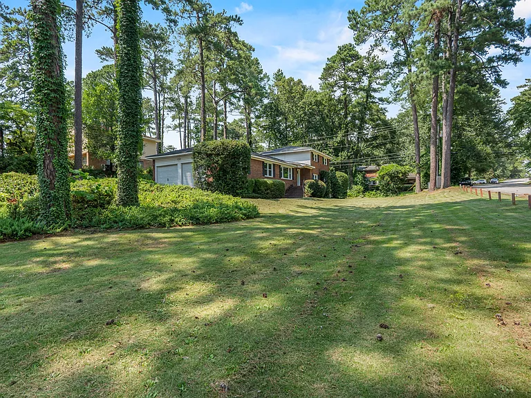 4003 Rockbridge Rd — Photo 37