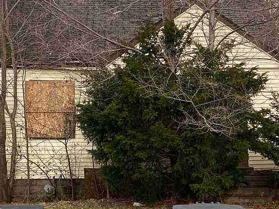14686 Roselawn