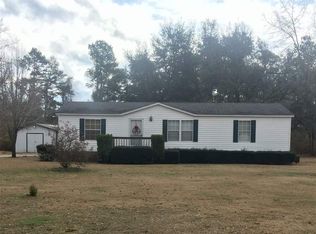 737 Cardinal St, Loris, SC 29569